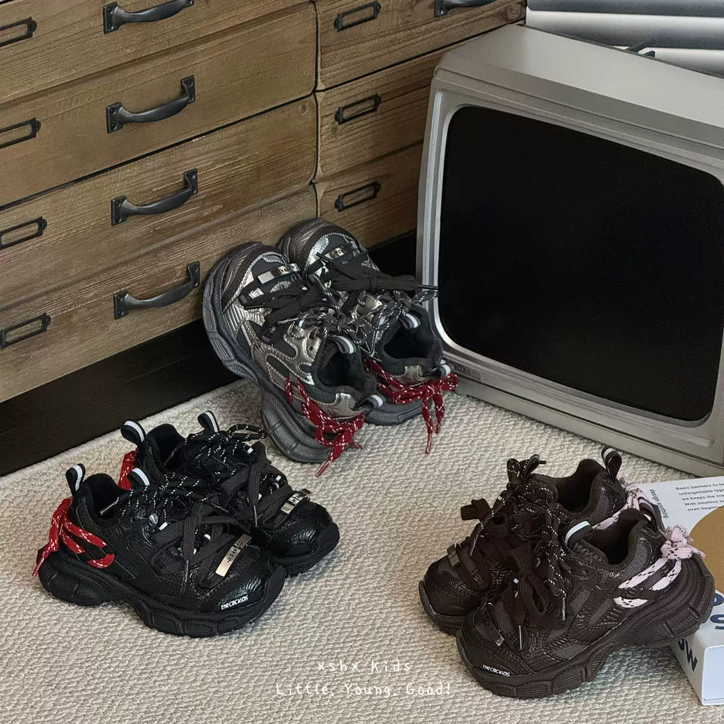 XSHX巴黎重工｜男女童秋冬老爹鞋防水防风皮面保暖加绒防滑运动
400+人已